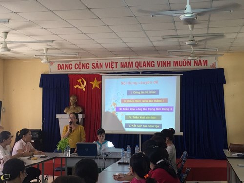 Họp giao ban Hiệu trưởng và Chủ nhóm/lớp các cơ sở giáo dục mầm non tháng 5-2016